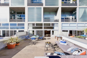 855 Folsom 535 Deck 1